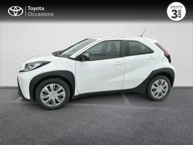 Toyota Aygo X 1.0 vvt-i 72ch dynamic — photo 3