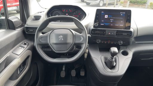 Peugeot Rifter 1.2 PureTech 110 - Active Pack – 2019 – 69011 km – Essence – Boîte Manuelle — photo 26