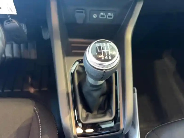 Renault Clio blue dci 100 ch gsr2 — photo 17