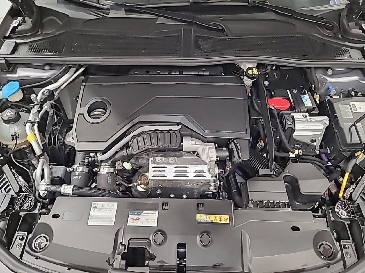 Peugeot 308 hybrid 145 e-dcs6 allure — photo 15