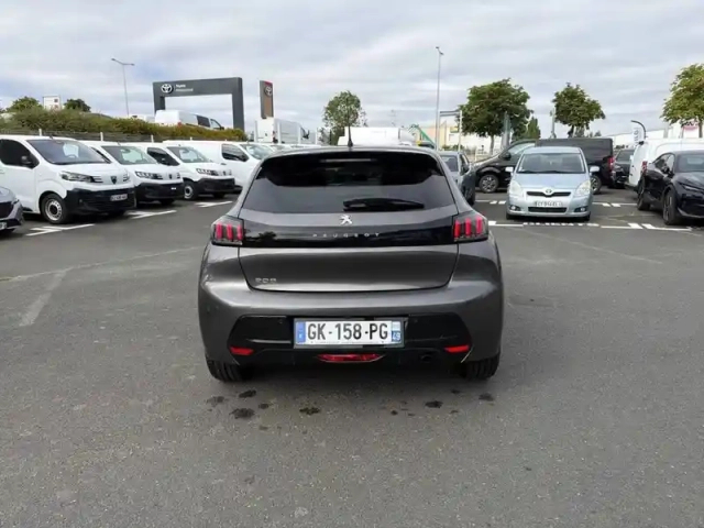 Peugeot 208 puretech 100 s&amp;s bvm6 — photo 5
