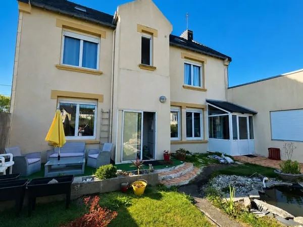 Maison 5 pièces 229 m²