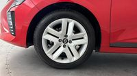 Renault Clio 1.5 Blue dCi 100ch Evolution - 24 — photo 20