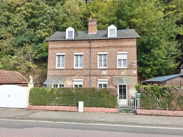 Maison 6 pièces 130 m²
