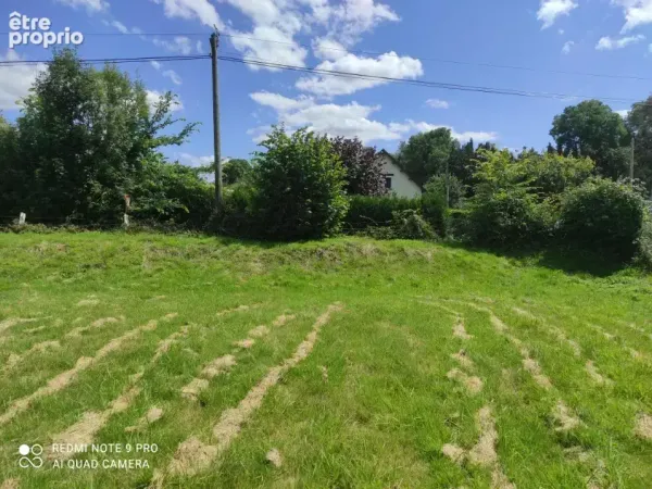 Terrain 672 m²