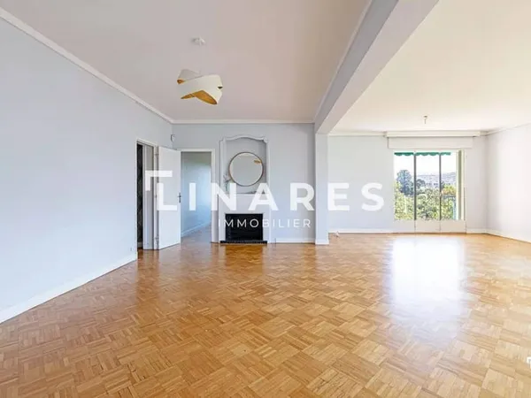 Appartement 5 pièces 174 m²