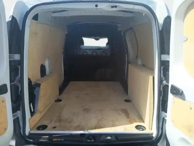 Renault Express Van 1.5 blue dci 95ch confort 22 — photo 9