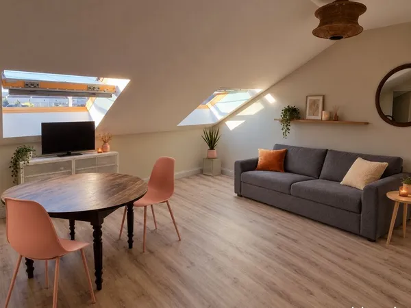 Appartement, blois centre, meublé à neuf, avec parking