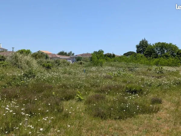 Terrain 1 910 m² Saint Medard En Jalles