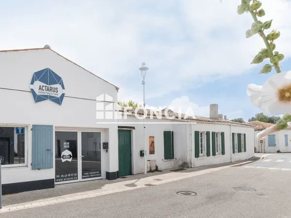 SAINT DENIS D'OLERON : Une opportunité rare sur l'île d'Oléron