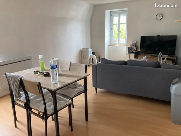 F2 proche Préfecture