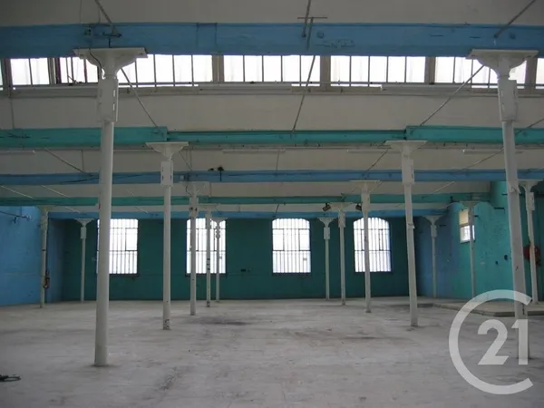 Bâtiment 4500 m²