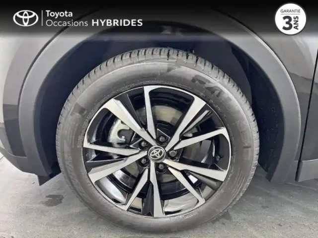 Toyota C-Hr 2.0 hybride rechargeable 225ch design my25 — photo 9