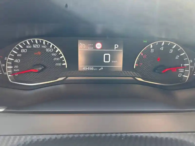 Peugeot 2008 puretech 130 s&amp;s eat8 — photo 3