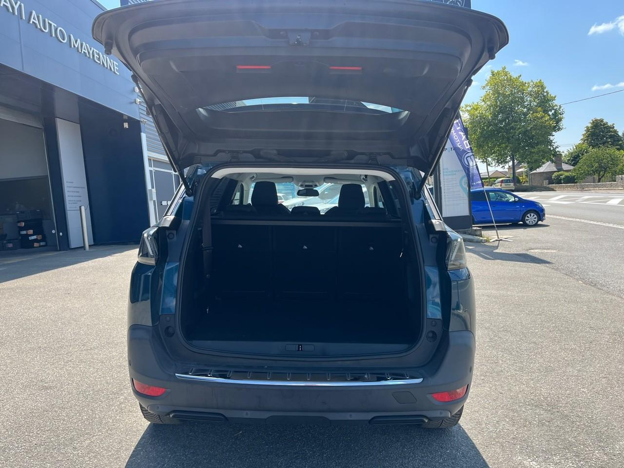 Peugeot 5008 puretech 130ch s&s bvm6 allure pack — photo 6