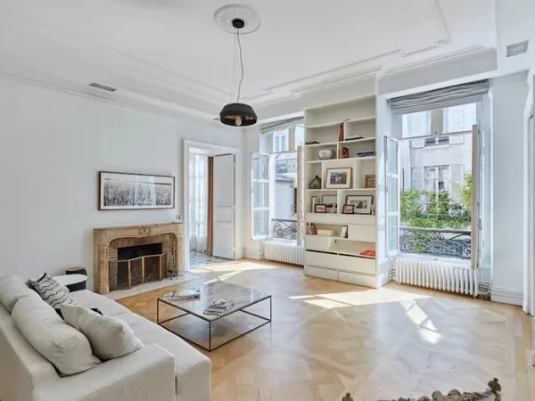 Appartement 6 pièces 187 m²