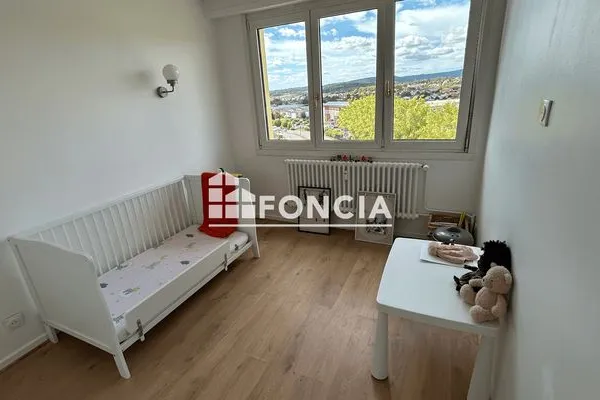 Appartement meublé 3 pièces 58 m²
