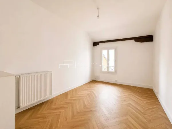 Appartement 4 pièces 94 m²