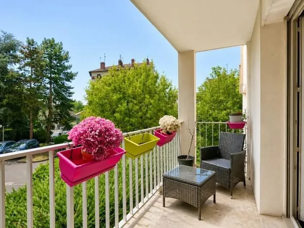 Appartement de 4 pièces de 98 m² à Villeurbanne
