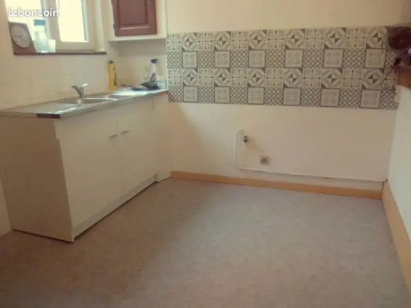 Maison a louer revin 08500
