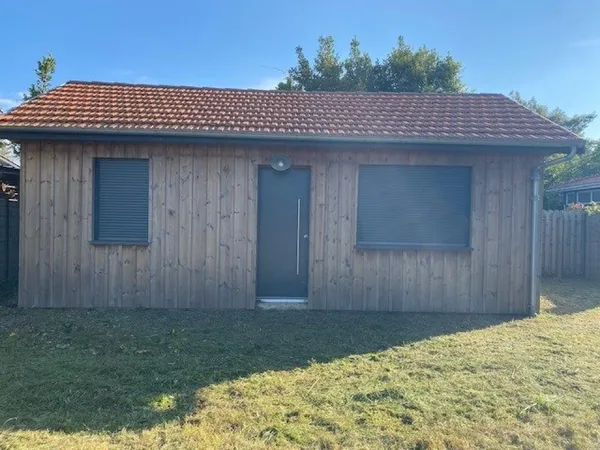 Local Garage ou atelier à aménager
