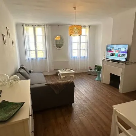 Charmant studio meublé