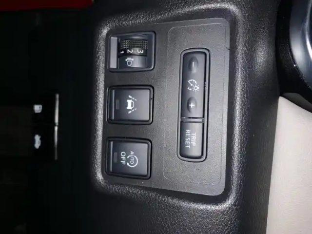 Nissan Micra 1.0 ig-t 100ch made in france 2020 — photo 16