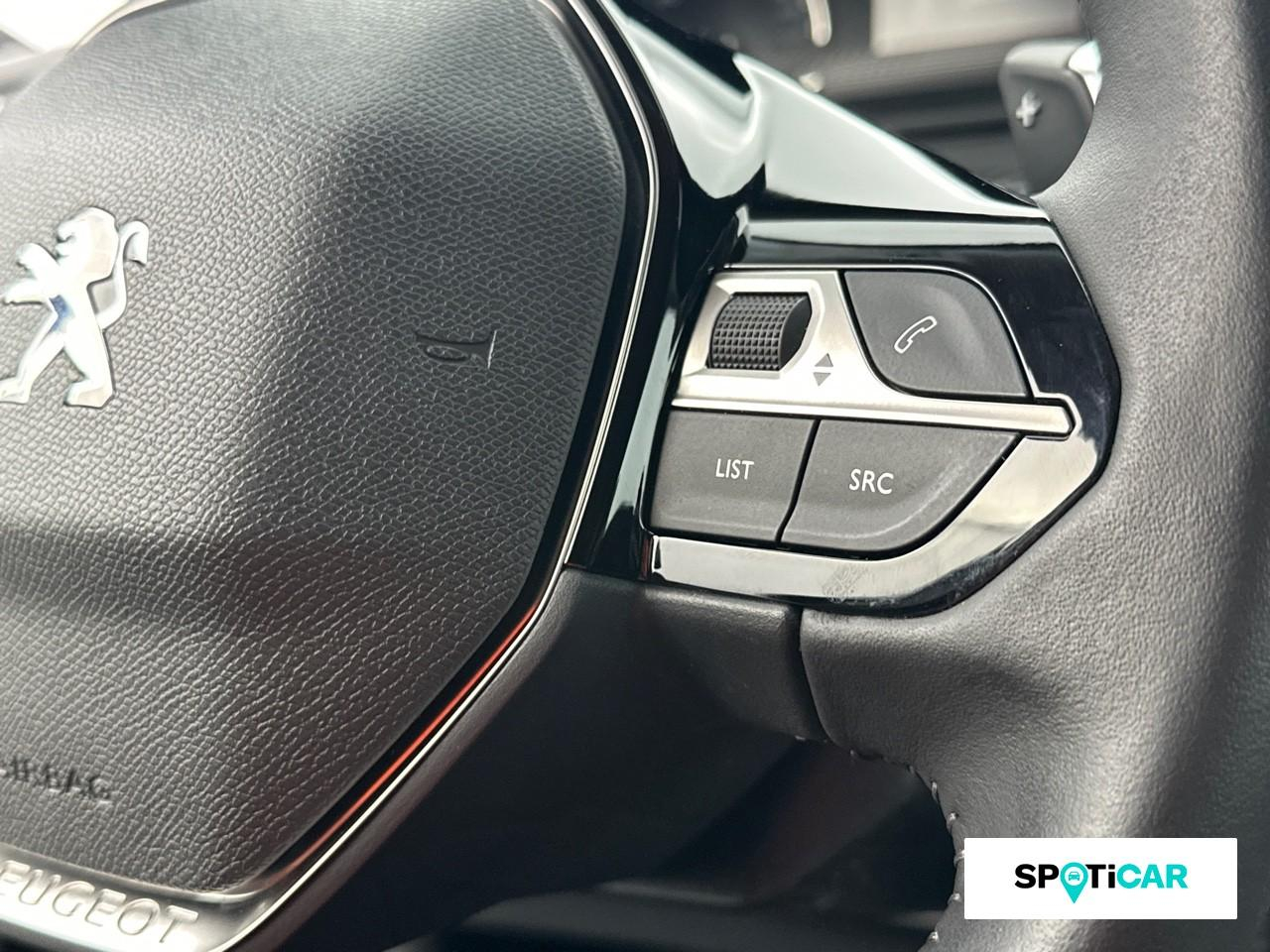 Peugeot 2008 1.2 puretech 130ch s&s style eat8 — photo 18