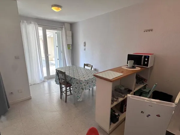 Studio 1 pièce 23 m²