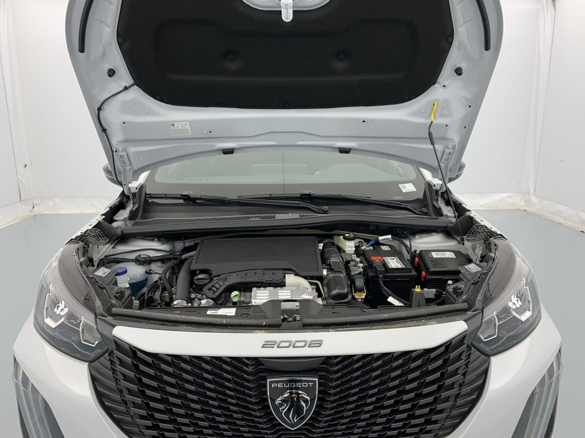 Peugeot 2008 — photo 24