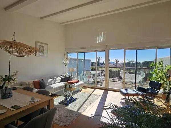 Appartement type 3 avec terrasses signé Ricciotti