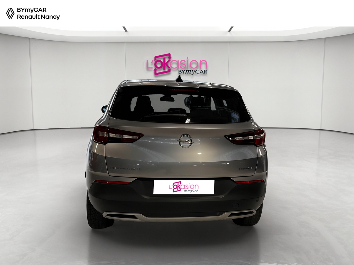 Opel Grandland X 1.6 D 120 ch BVA6 — photo 4