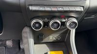 Renault Captur 1.0 TCe 100ch Intens — photo 26