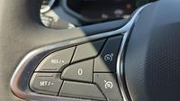 Renault Clio 1.5 Blue dCi 100ch Evolution - 24 — photo 14