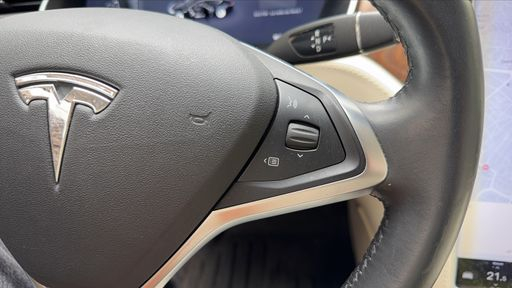 Tesla Model S AWD 100 kWh Dual Motor - Long Range – 2018 – 85187 km – Électrique – Boîte Automatique — photo 18