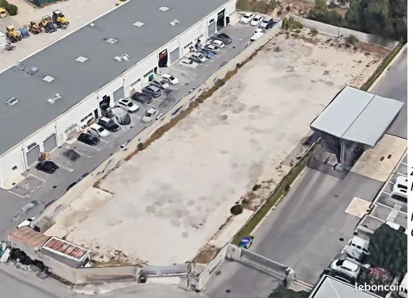 Terrain 2500 m² Châteauneuf-les-Martigues