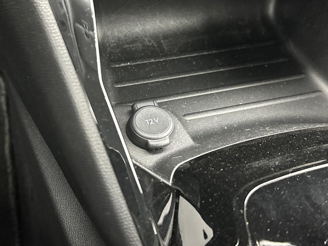 Peugeot 2008 puretech 130 s&s eat8 allure — photo 29