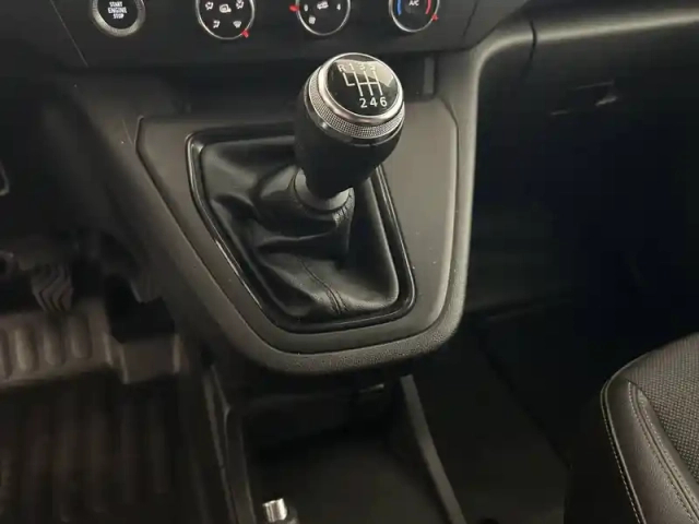 Renault Kangoo van blue dci 95 — photo 22