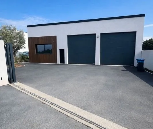 Bureaux 200 m²
