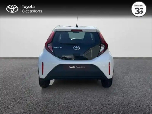 Toyota Aygo X 1.0 vvt-i 72ch dynamic — photo 4