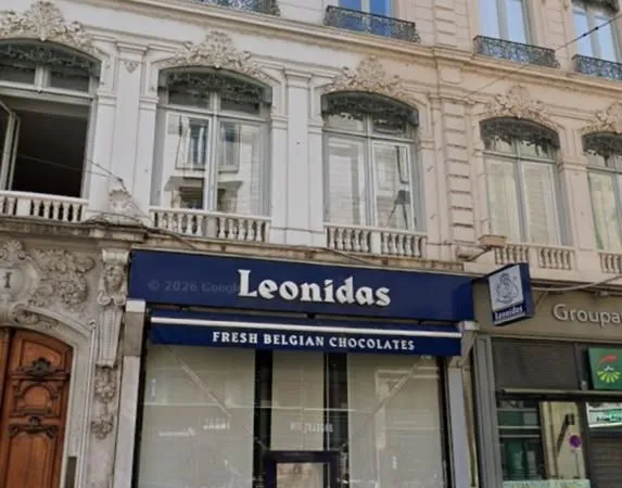Local commercial 134 m²