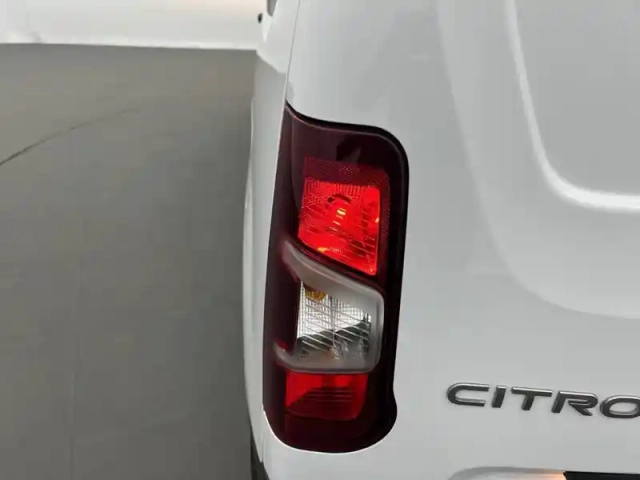 Citroën Berlingo van m 650kg bluehdi 100 s&amp;s bvm6 — photo 17