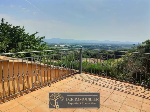 Vends villa - 96 m² - 5 pièces - Roquebrune Sur Argens 83520