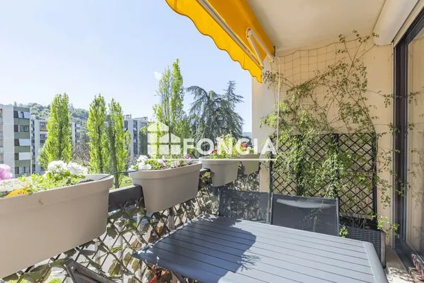 Appartement 4 pièces 83 m²