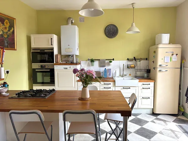 Maison 10 pièces 255 m²