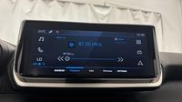 Peugeot 2008 1.2 PureTech 100ch S&S Active — photo 18