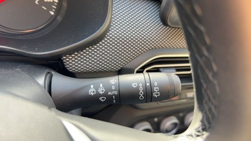 Dacia Sandero TCE 90 auto - Journey – 2025 – 2828 km – Essence – Boîte Automatique — photo 4