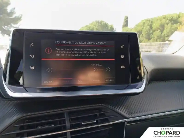 Peugeot 2008 puretech 100 s&amp;s bvm6 — photo 10
