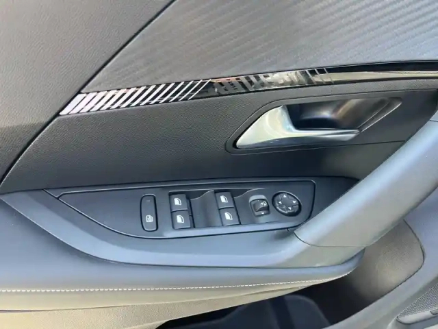 Peugeot 2008 100 s&amp;s bvm6 — photo 16
