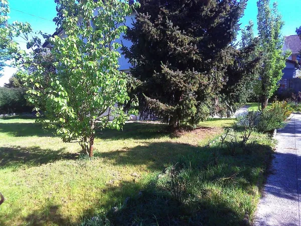 Terrain constructible 602 m²